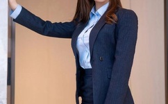 两阳夹一阴后续走势的小说